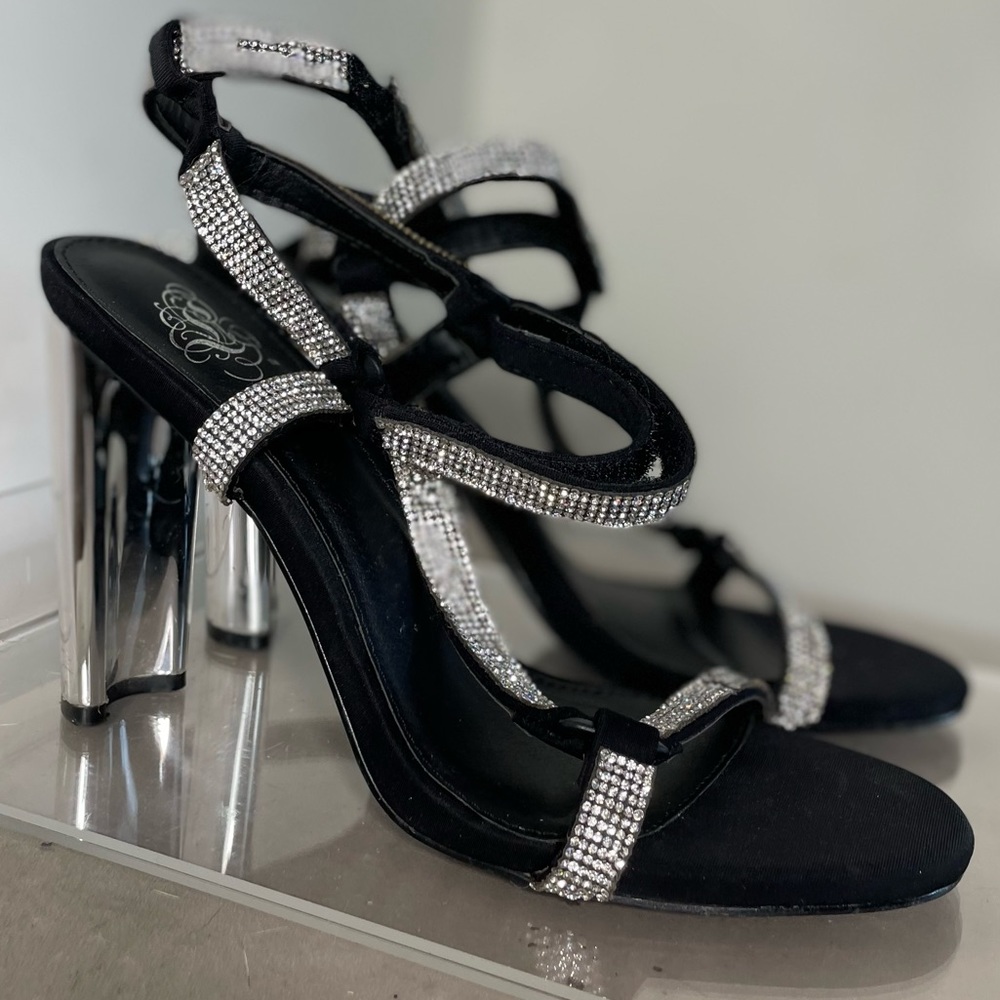 Rhinestones Silver Chunky Heel Sandals - Picture 4 of 10